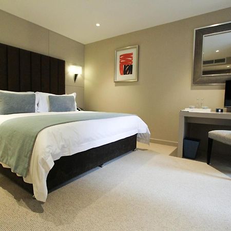 Cae Court Hotel Bridgend  Eksteriør billede